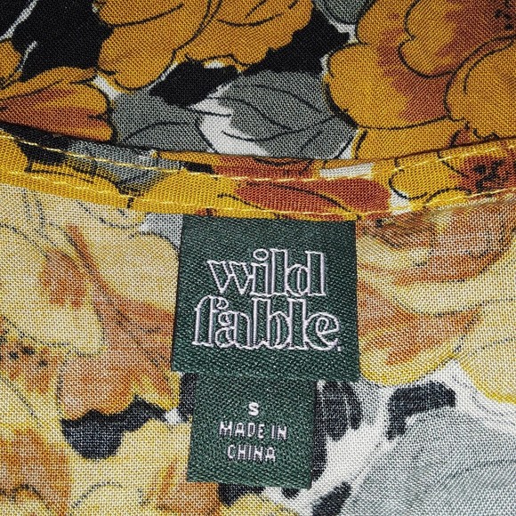 Wild Fable Blouse Womens Small Yellow Floral Cropped Button Long Sleeves Rayon - Picture 4 of 5